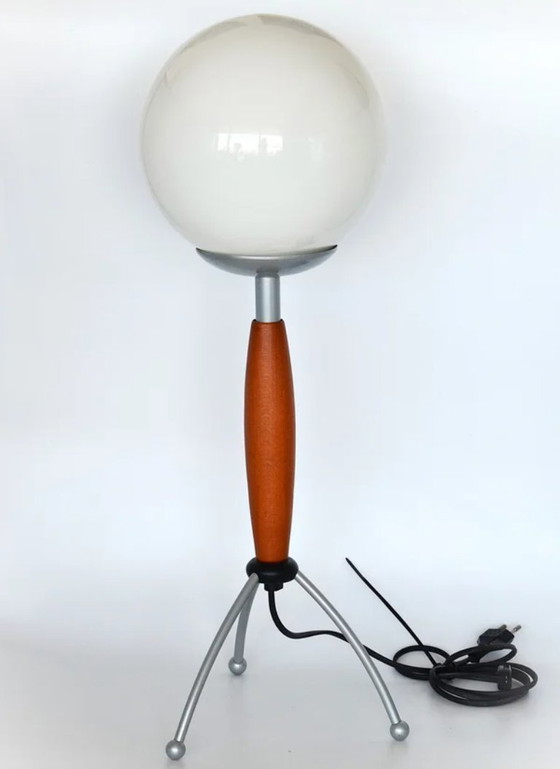 Image 1 of Lampada da tavolo a sfera in stile moderno e vintage di metà secolo