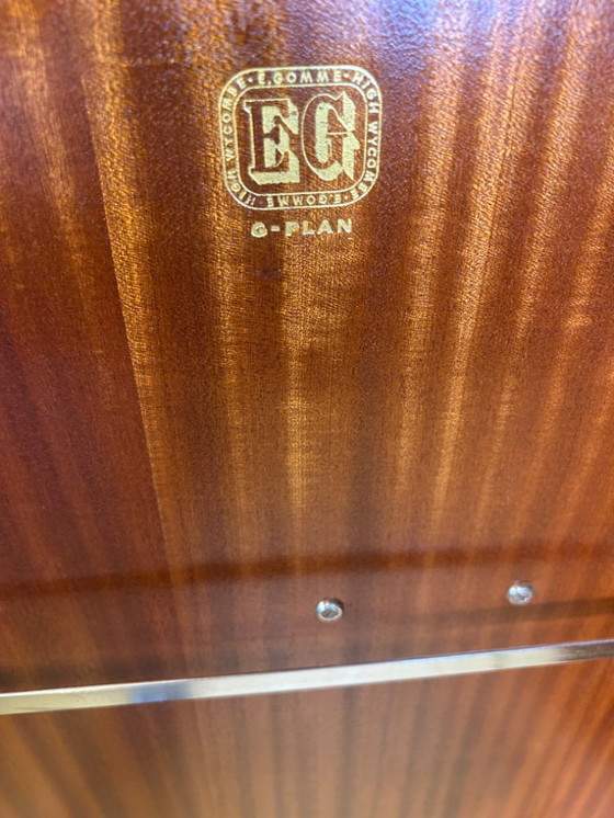 Image 1 of Vintage mid-century retro-kast / kledingkast van eikenhout van E. Gomme (later G-ontwerp) – Brits design uit de jaren 50