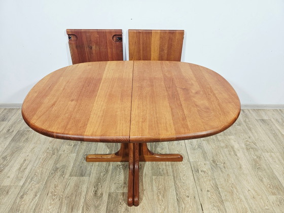 Tavolo allungabile in teak danese + sedie di Möbelfabrik Holstebro, anni '70, set di 9 (photo 2 of 24)