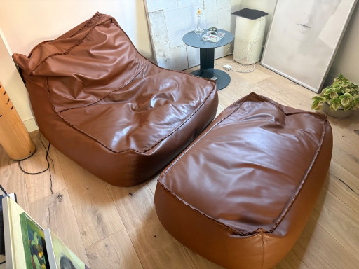 Verzelloni Zoe Fauteuil En Poef – Leather