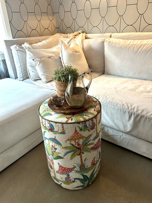 Puf/mesa auxiliar/taburete de bar hecho a mano nuevo