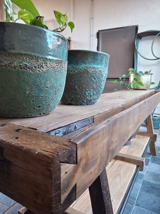 Image 1 of Mueble único, robusto y con carácter.