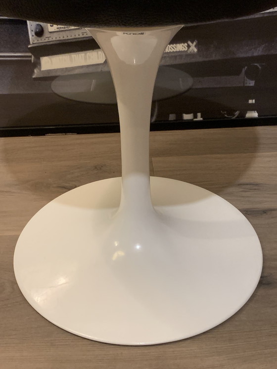 Image 1 of Sgabello Tulip di Eero Saarinen per Knoll.