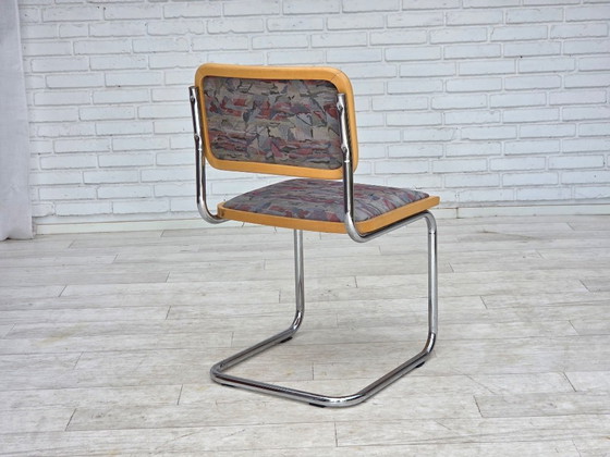 Image 1 of Juego de 4 sillas de comedor italianas de estilo Bauhaus, de la década de 1970.