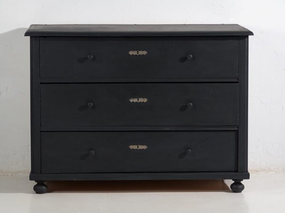 Antique chest of drawers in dark tones (c.1920) #86 – Rustic (photo 27 of 40)