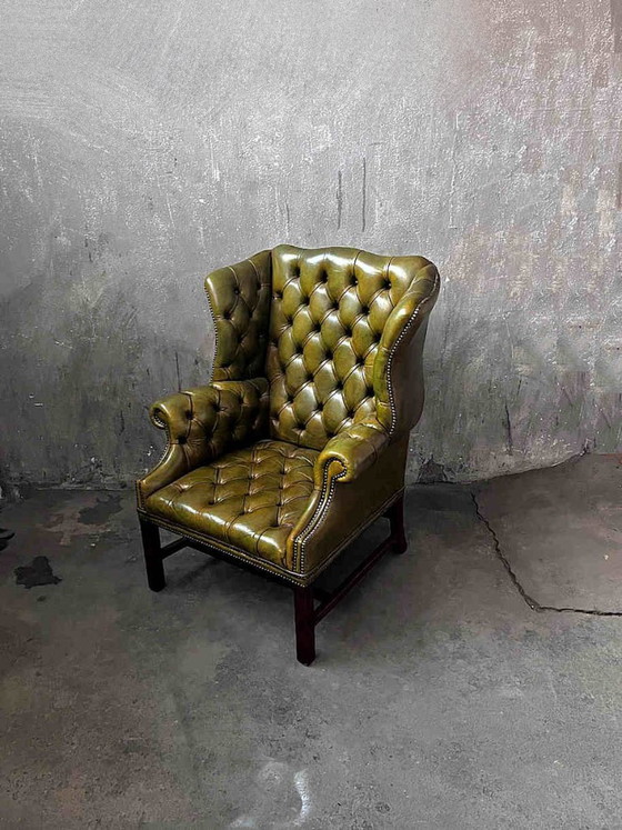 Image 1 of Fauteuil Chesterfield vintage britannique