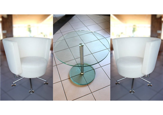 Image 1 of Set van designer stoelen en bijzettafel