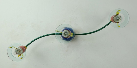 Image 1 of Lámpara de techo de 3 focos de la década de 1980, de metal y lucita, de la era Honsel Memphis.