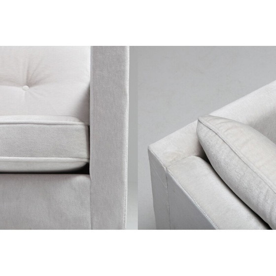 Image 1 of Pair of vintage armchairs in off-white velvet by Pierre Paulin for Artifort, Netherlands 1962