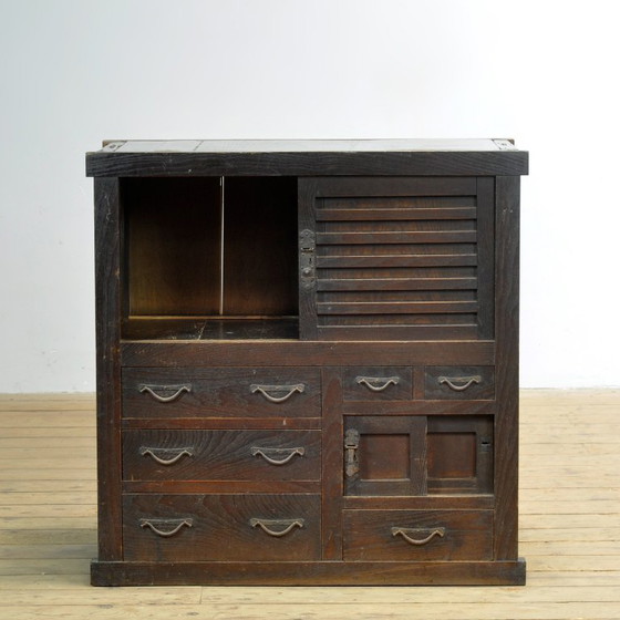 Image 1 of Commode japonaise Tansu, vers 1900