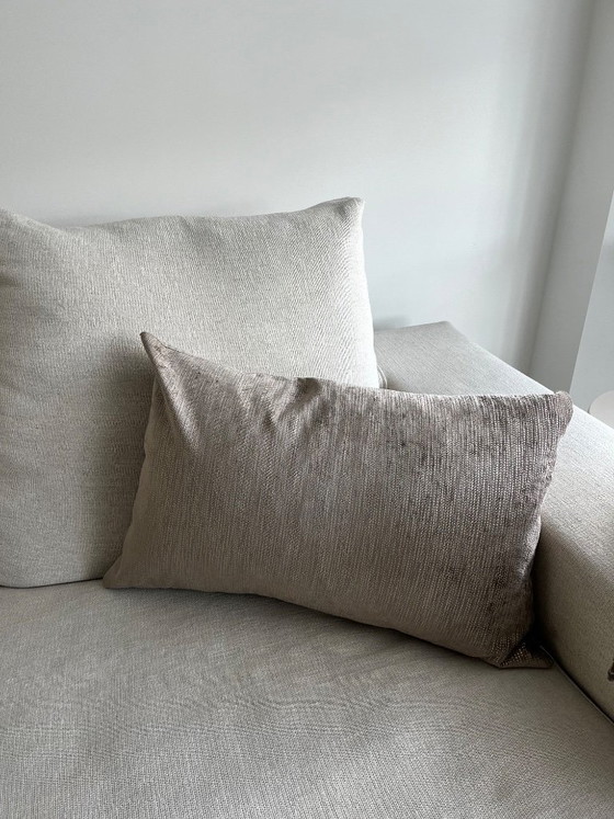 Image 1 of Ensemble de coussins décoratifs comprenant un coussin intérieur, de la marque Claudi.