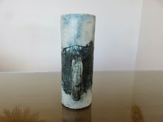 Image 1 of Taza de cerámica de Jacques Blin, parte de un servicio de naranjada, Francia, 1950.