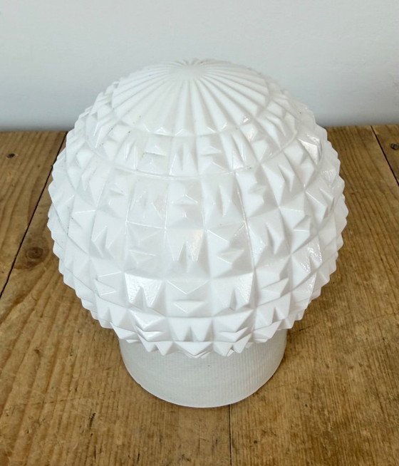 Vintage witte porseleinen plafondlamp, jaren 70 – Plafondlampen, Porcelain (photo 4 of 12)