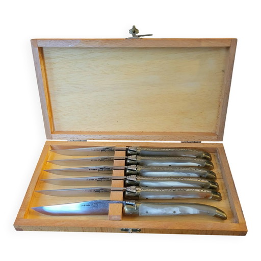 6 Laguiole knives