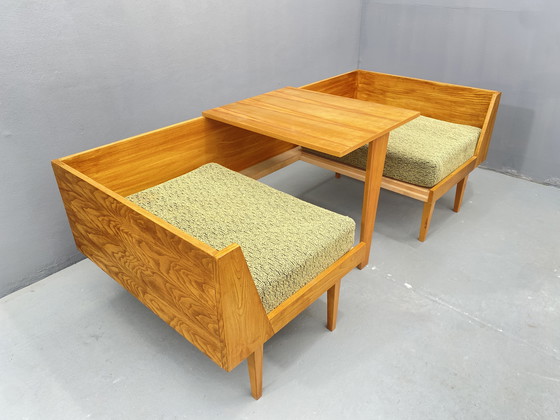 Image 1 of Divano in legno di metà secolo con tavolino laterale – Design modulare, anni '70