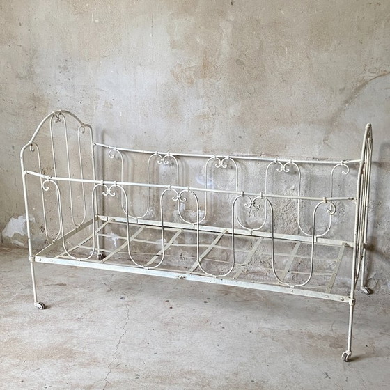 Image 1 of Lit banquette en fer forgé vintage 1950's