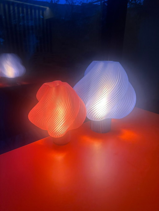 1 x CRÈME Soft Serve Lamp Peach Sorbet - €120