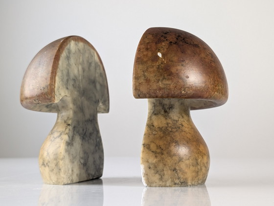 Image 1 of Fermalibri a forma di fungo in alabastro, Italia, anni '60