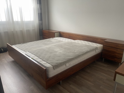 Beautiful bedroom set 50/60 years. Original and lovingly preserved. ￼