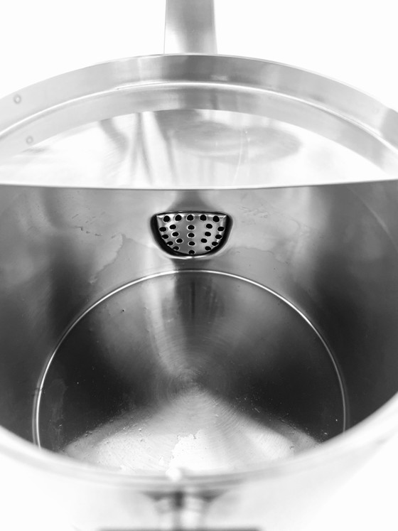 Teiera Stelton da 1,25 l di Arne Jacobsen. – Accessori da tavola, Plastic, rvs (photo 6 of 9)