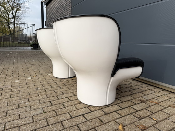 Image 1 of 2x 1st edition Comfort Joe Colombo Elda chairs Top condition!!
