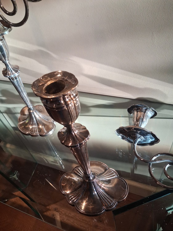 Image 1 of Hermosos candelabros plateados