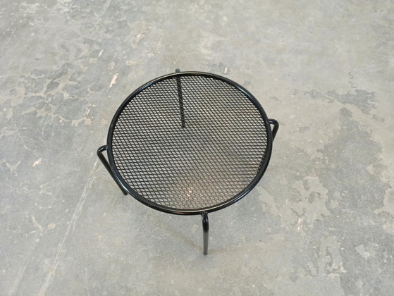 Ola Wihlborg voor IKEA geperforeerde metalen bijzettafel, Metaal, Zwart (foto 3 van 9)