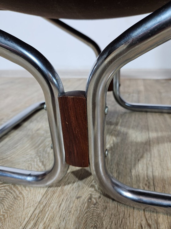 Image 1 of Poltrona con poggiapiedi, Westnofa, "Poltrona con poggiapiedi", progettata da