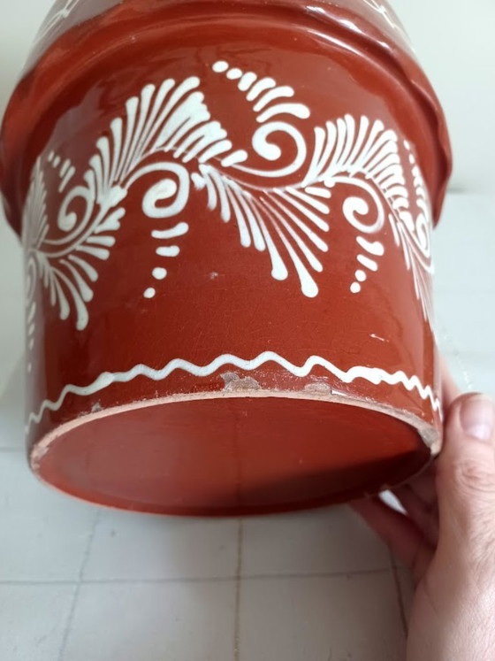 Image 1 of Vintage folklore terracotta bloempot. Handgeschilderde details. Zweedse Allmoge stijl..