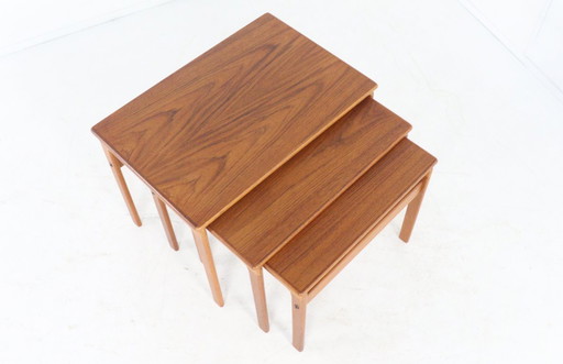 Danish nesting tables nest of tables 'Plougslond' vintage