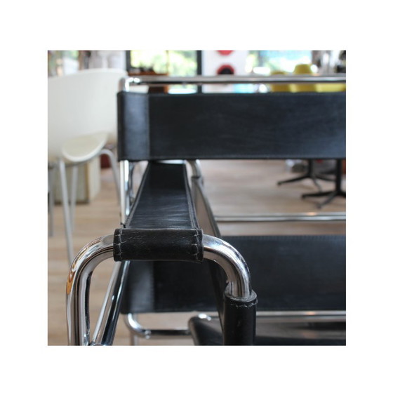 Image 1 of Chaise Wassily