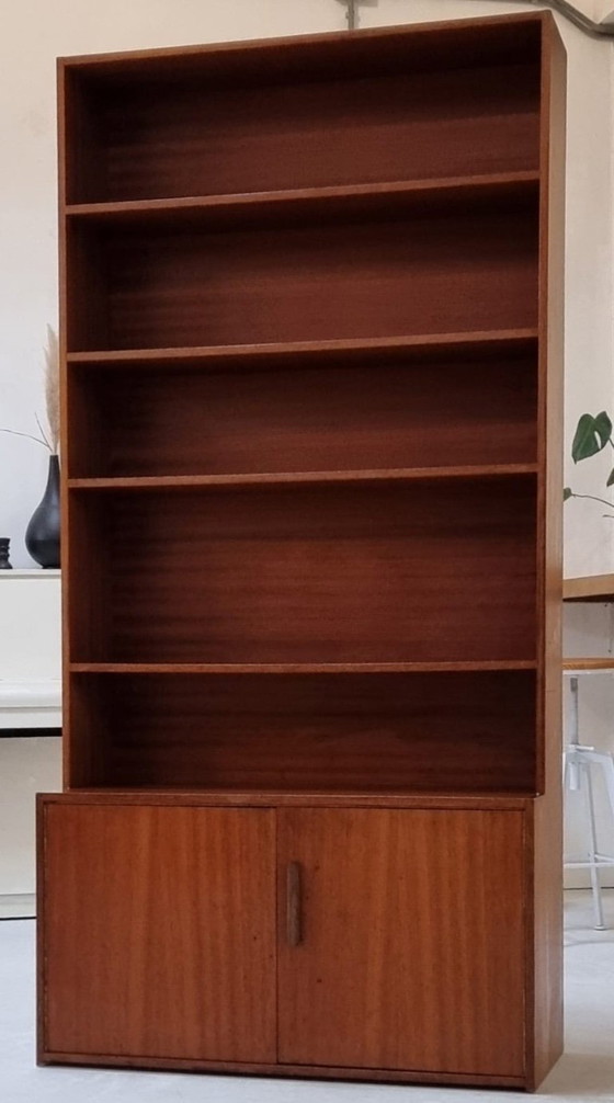 Image 1 of Bibliothèque du milieu du siècle