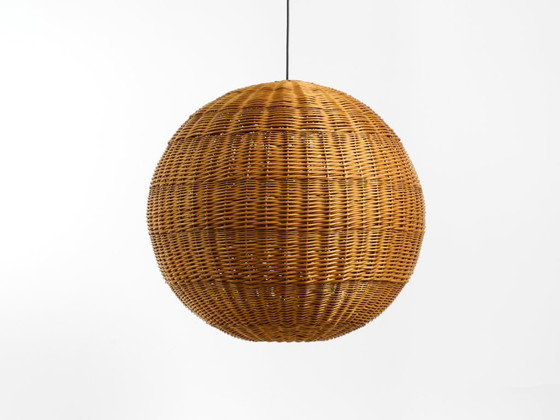Image 1 of Lámpara colgante XXL original de ratán con forma de bola, muy rara | Moderna de mediados de siglo | Ø 66 cm | 26"
