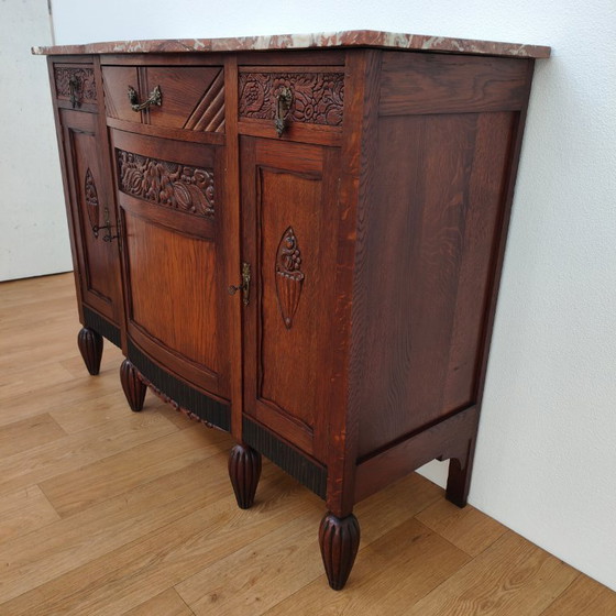 Image 1 of Klassieke, landelijke vintage commode dressoir met marmer blad