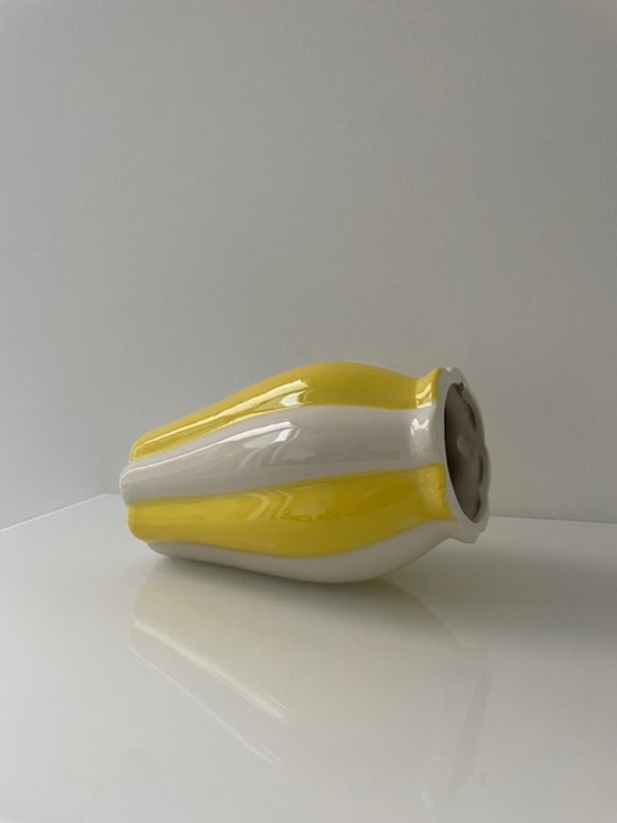 Image 1 of Playful ceramic vase with yellow and white pattern