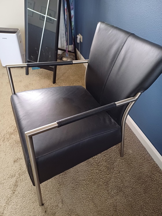 Image 1 of 2 sillones Movani, cuero marrón oscuro, con acabado cromado