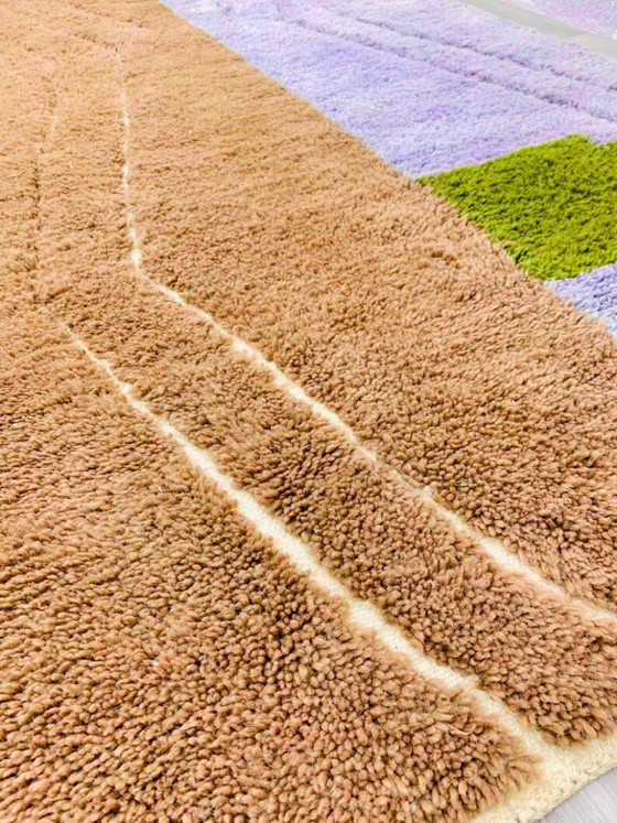 Image 1 of Handcrafted Berber rug 250cm x 150cm