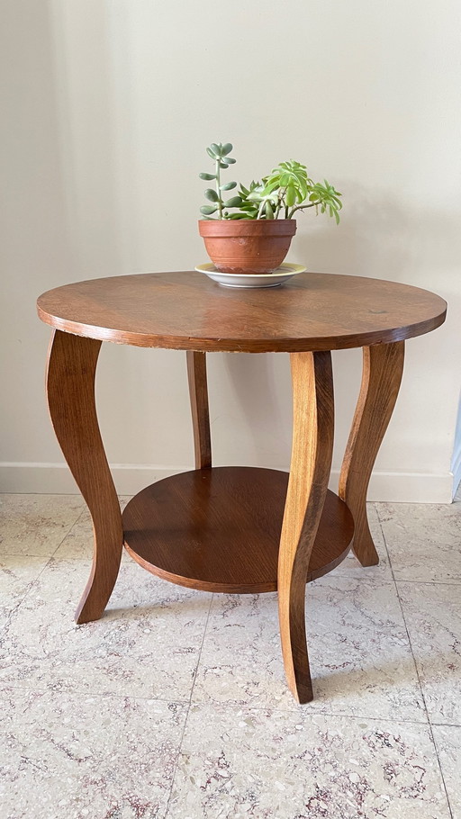Round Oak Coffee Table with 2 Vintage Tops