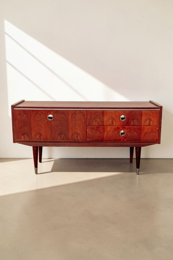 Vintage Dressoir Jaren 60 Van Palissander Fineer Met Chromen Greepjes – Wood (photo 10 of 10)