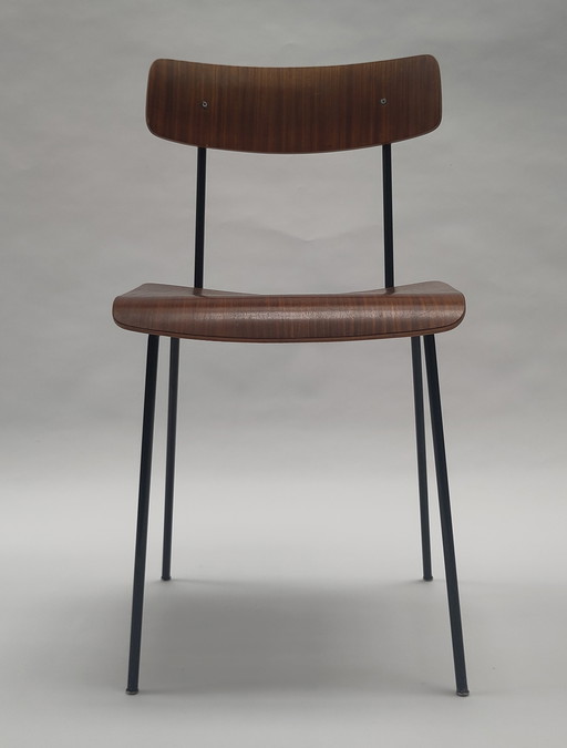 Chaise Auping Carroo design Andre Cordemeyer