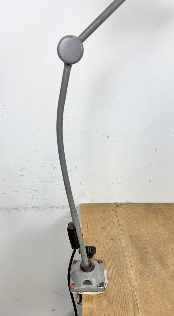 Image 1 of Lámpara de mesa industrial grande, gris, estilo taller, década de 1960
