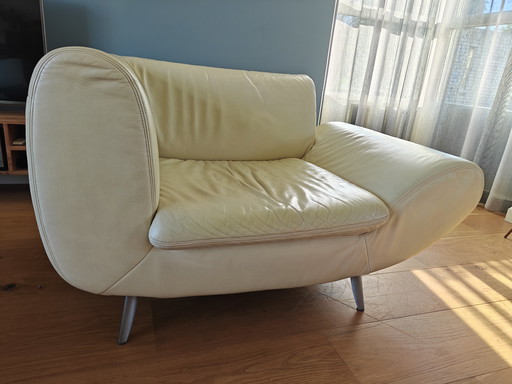 Sillón de diseño de cuero