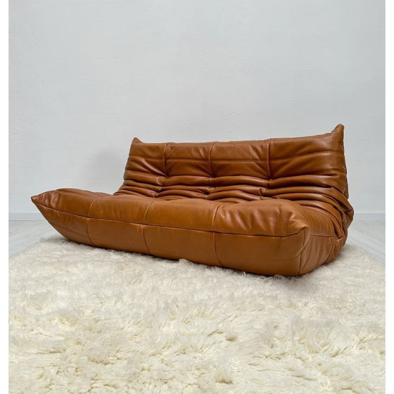 Image 1 of Togo originale vintage a 3 posti in pelle di Michel Ducaroy per Ligne Roset