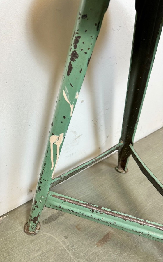 Image 1 of Grüner Werkstatthocker im Industriestil, 1960er Jahre