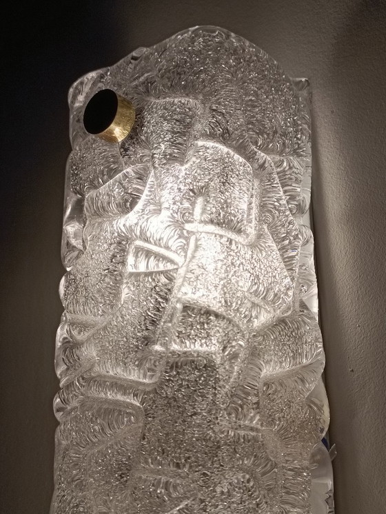 Image 1 of Wandlamp van ijsglas, ontworpen door Carl Fagerlund voor Orrefors, jaren 60.