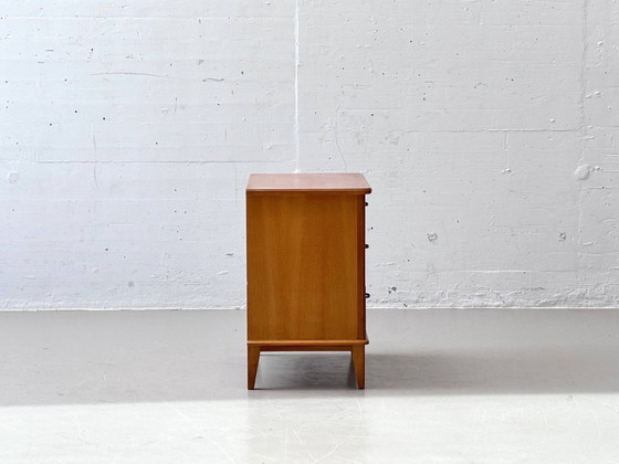 Image 1 of Set di comodini in legno di ciliegio, metà del XX secolo, anni '60