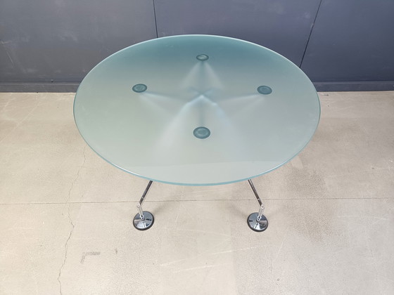 Image 1 of Table d'appoint Nomos vintage par Norman Foster pour Tecno, 1990