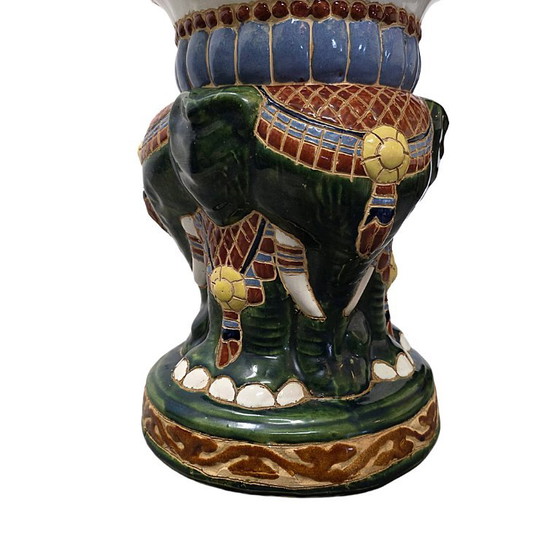 Vintage Chinese ceramic elephant plant table (photo 2 of 5)