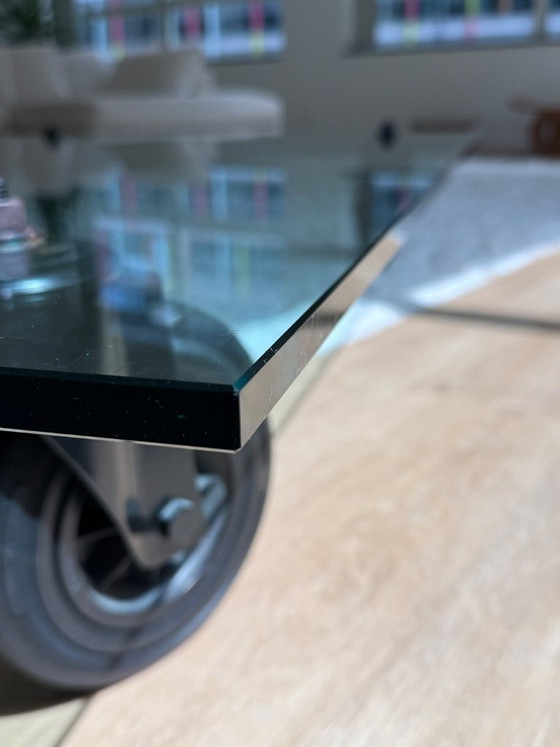 Image 1 of Table basse originale FontanaArte Tavolo con Ruote par Gae Aulenti