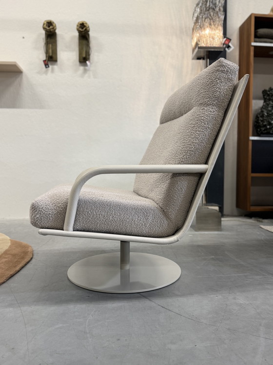 Image 1 of Leolux Kudo Draai fauteuil Boucle stof 